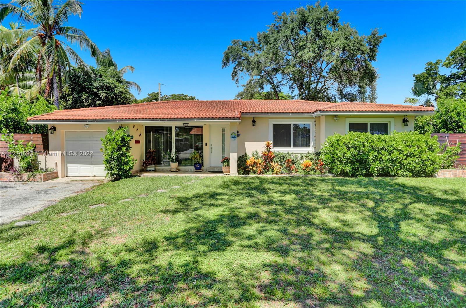475 NW 88th Ter, El Portal FL 33150