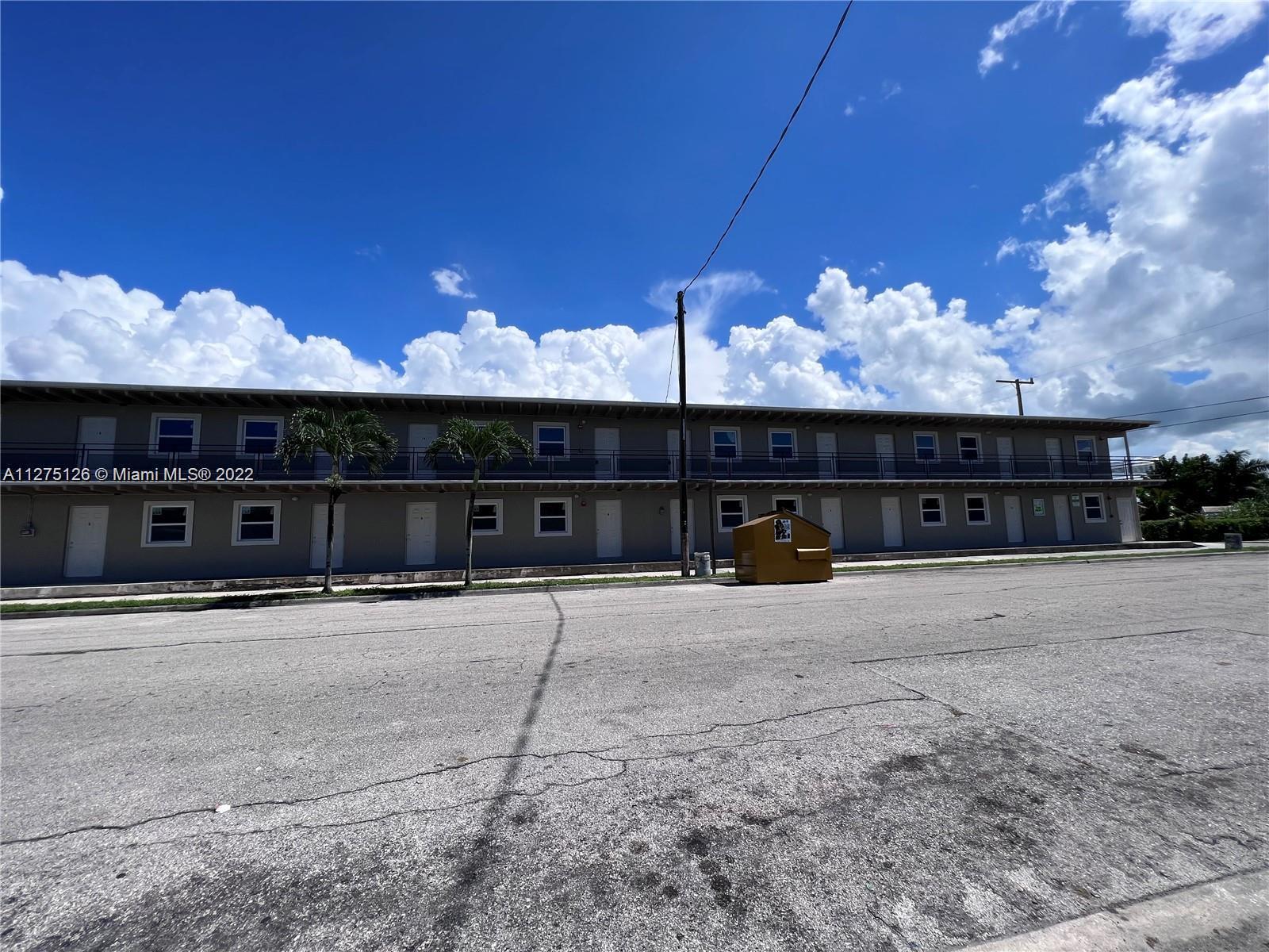 354 Rardin Ave # 2, Pahokee FL 33476