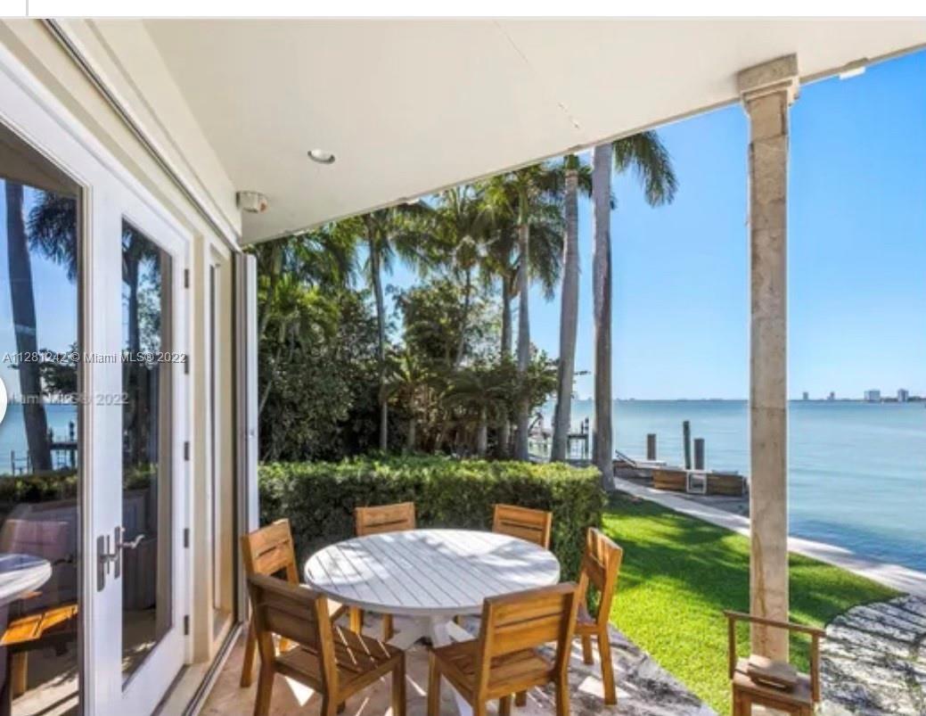 6500 N Bay Rd, Miami Beach FL 33141