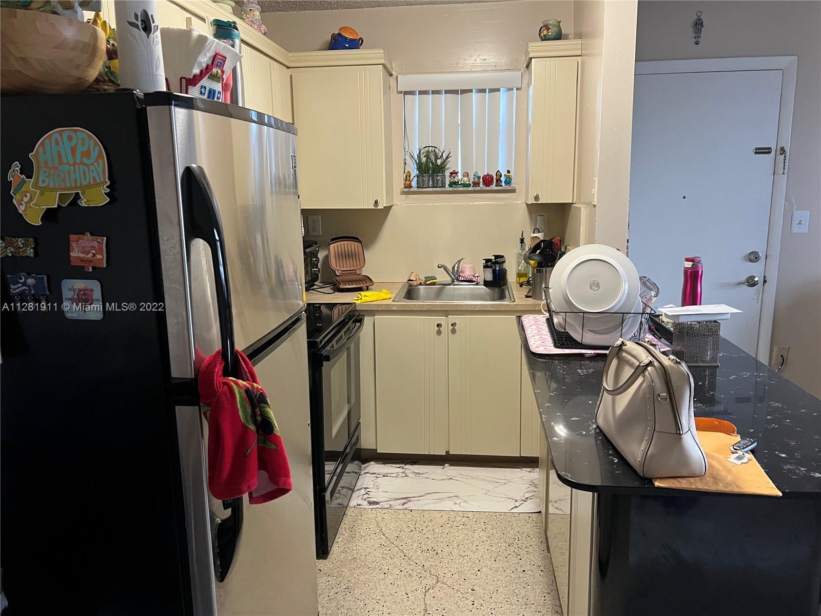 10740 SW 3rd St # 210, Sweetwater FL 33174