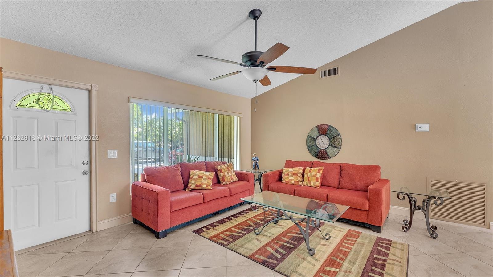 8400 NW 3rd St, Pembroke Pines FL 33024 photo 5