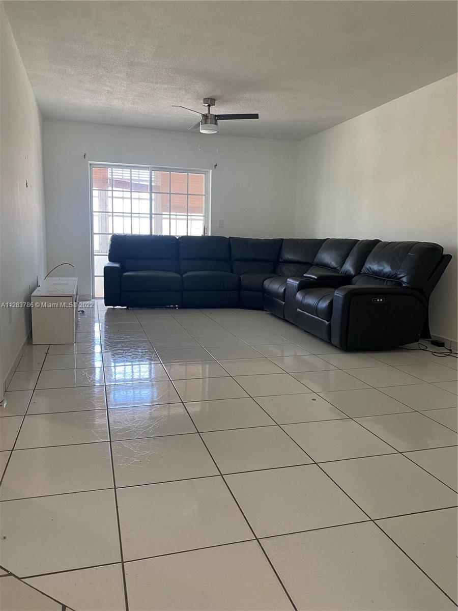 120 Royal Palm Rd # 302, Hialeah Gardens FL 33016