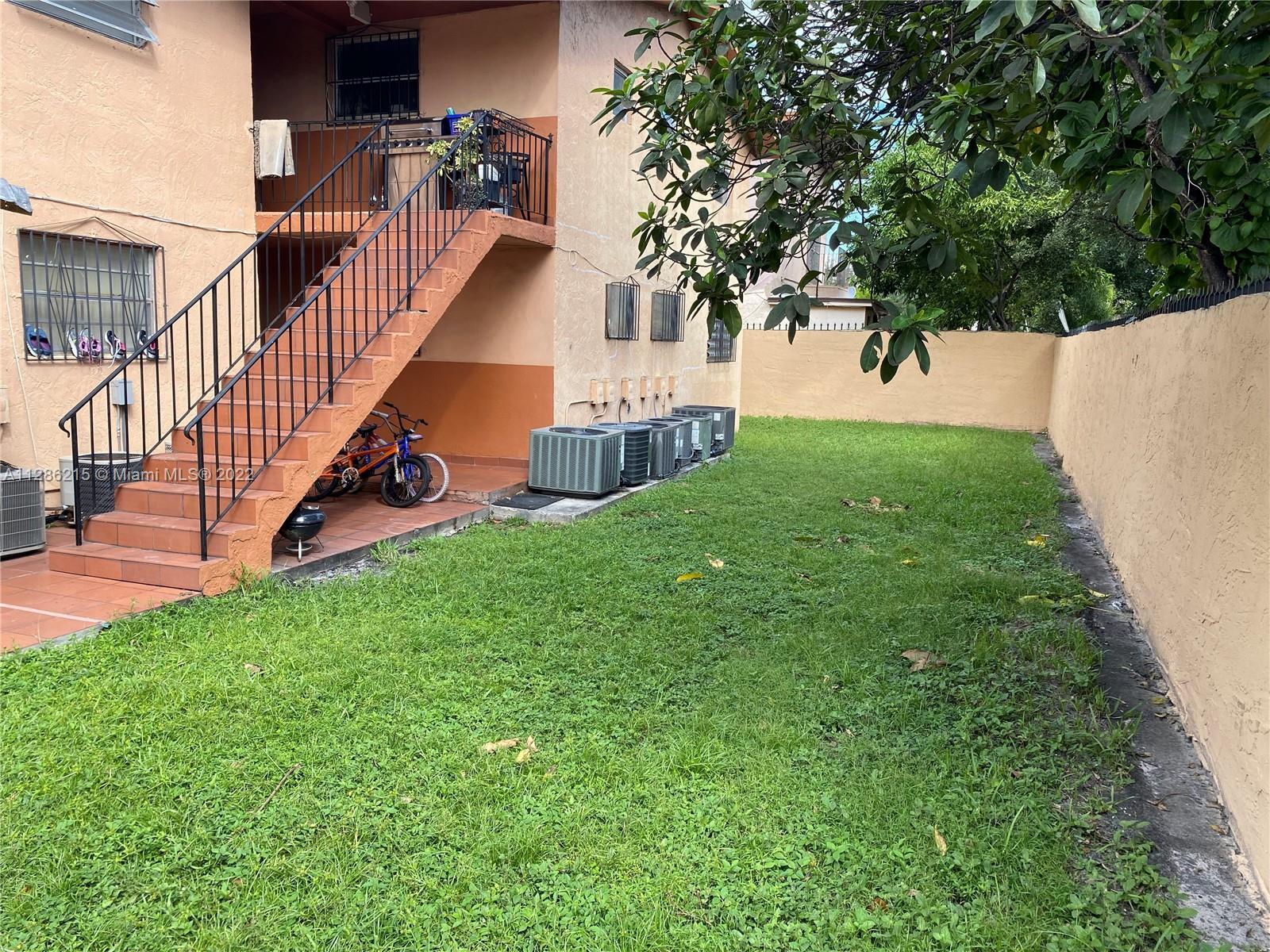 2411 NW 23rd Ct, Miami FL 33142 photo 5