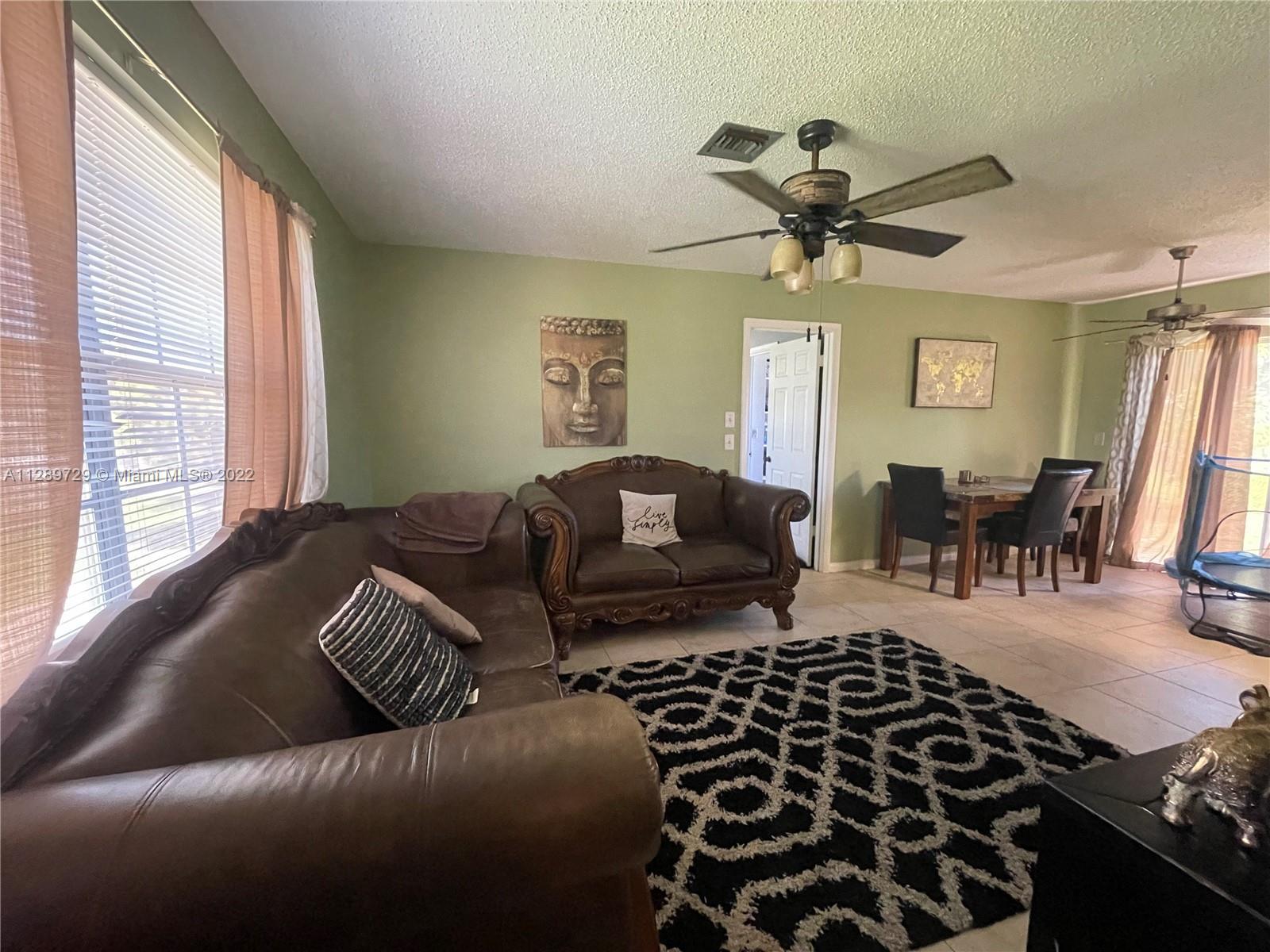 885 SE Odonnell Ln, Port St. Lucie FL 34983 photo 2