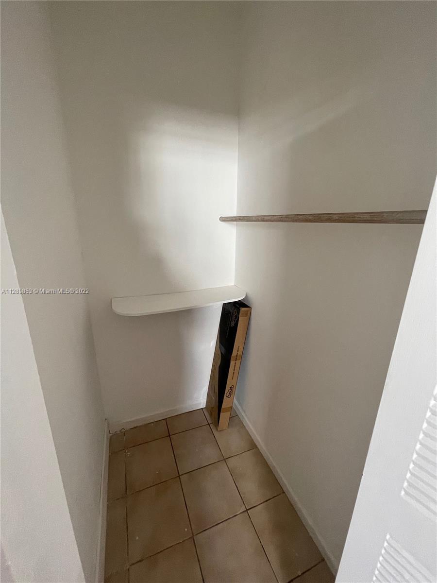 453 SW 19th Rd Rear, Miami FL 33129 photo 5