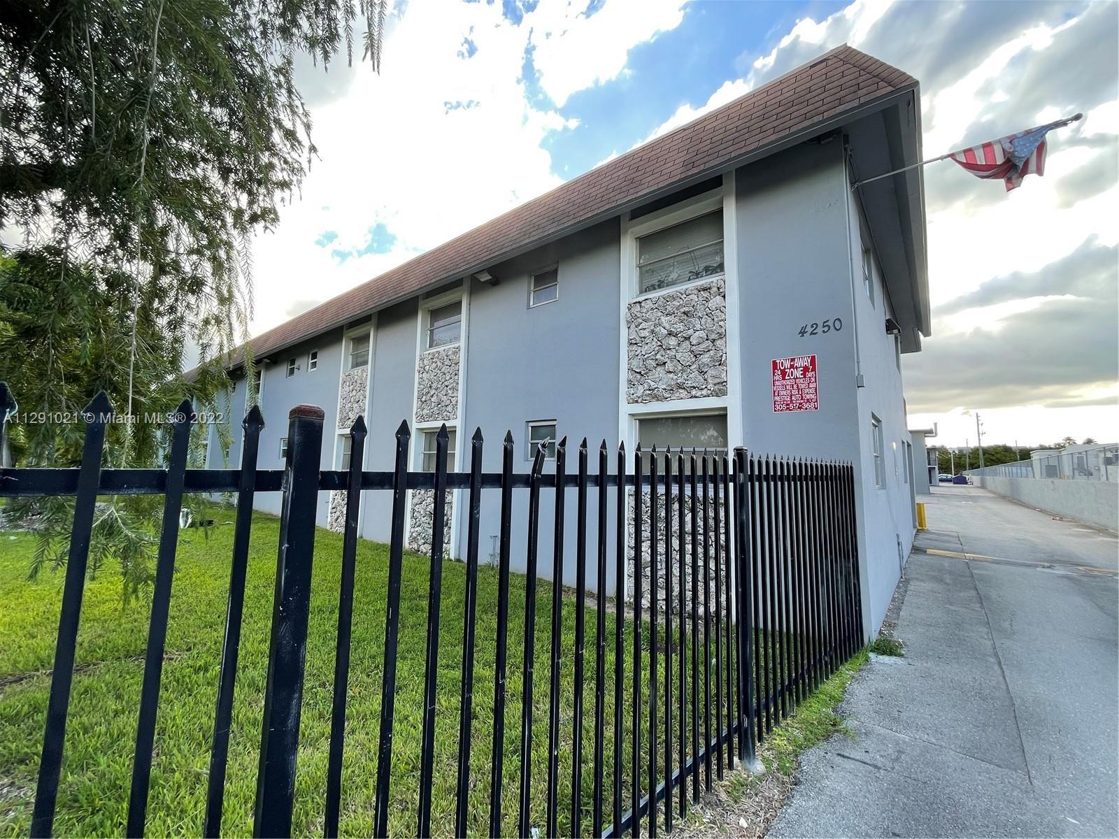 4250 SW 67th Ave # 9, Miami FL 33155