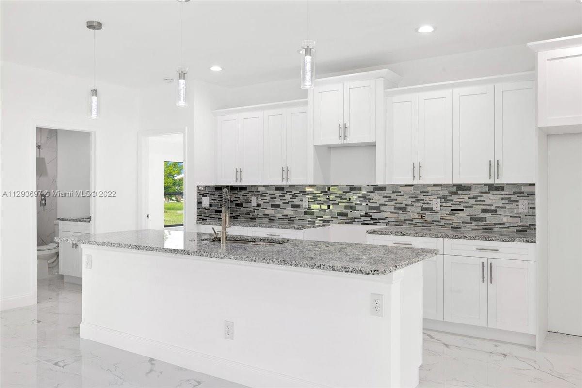 801 E Jersey, Lehigh Acres FL 33936 photo 4