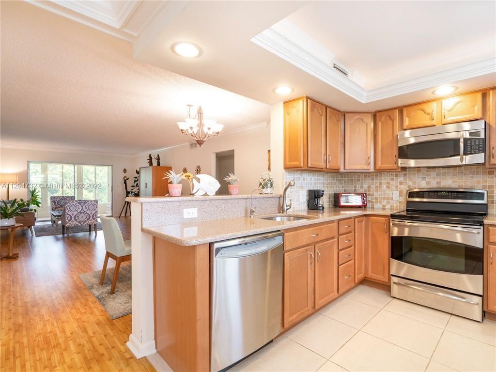 2401 Antigua Cir # C3, Coconut Creek FL 33066 photo 2