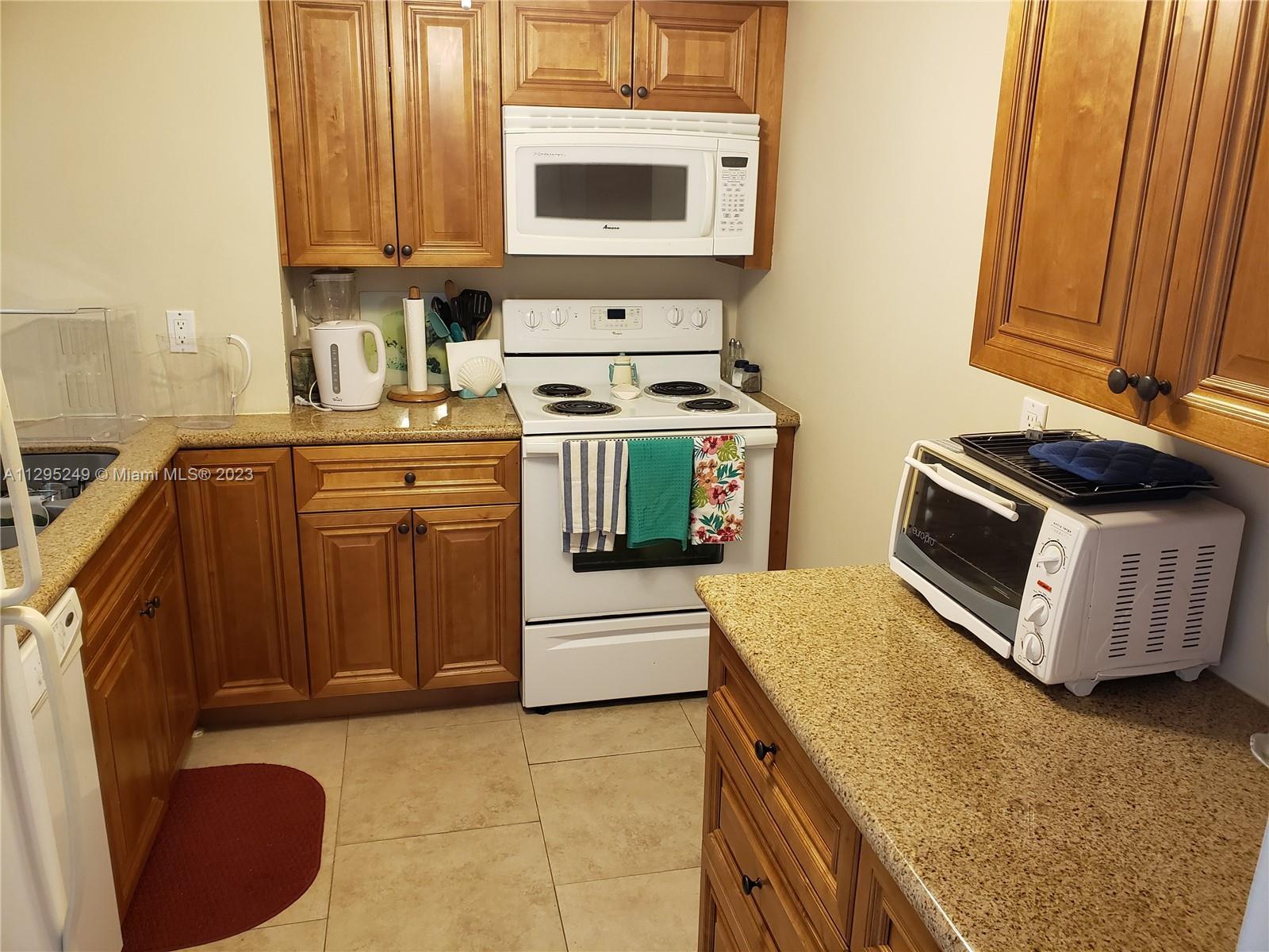 715 Lori Dr # 316, Palm Springs FL 33461 photo 5