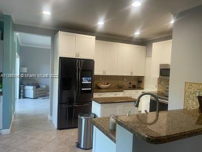14428 SW 158th Path, Miami FL 33196 photo 5