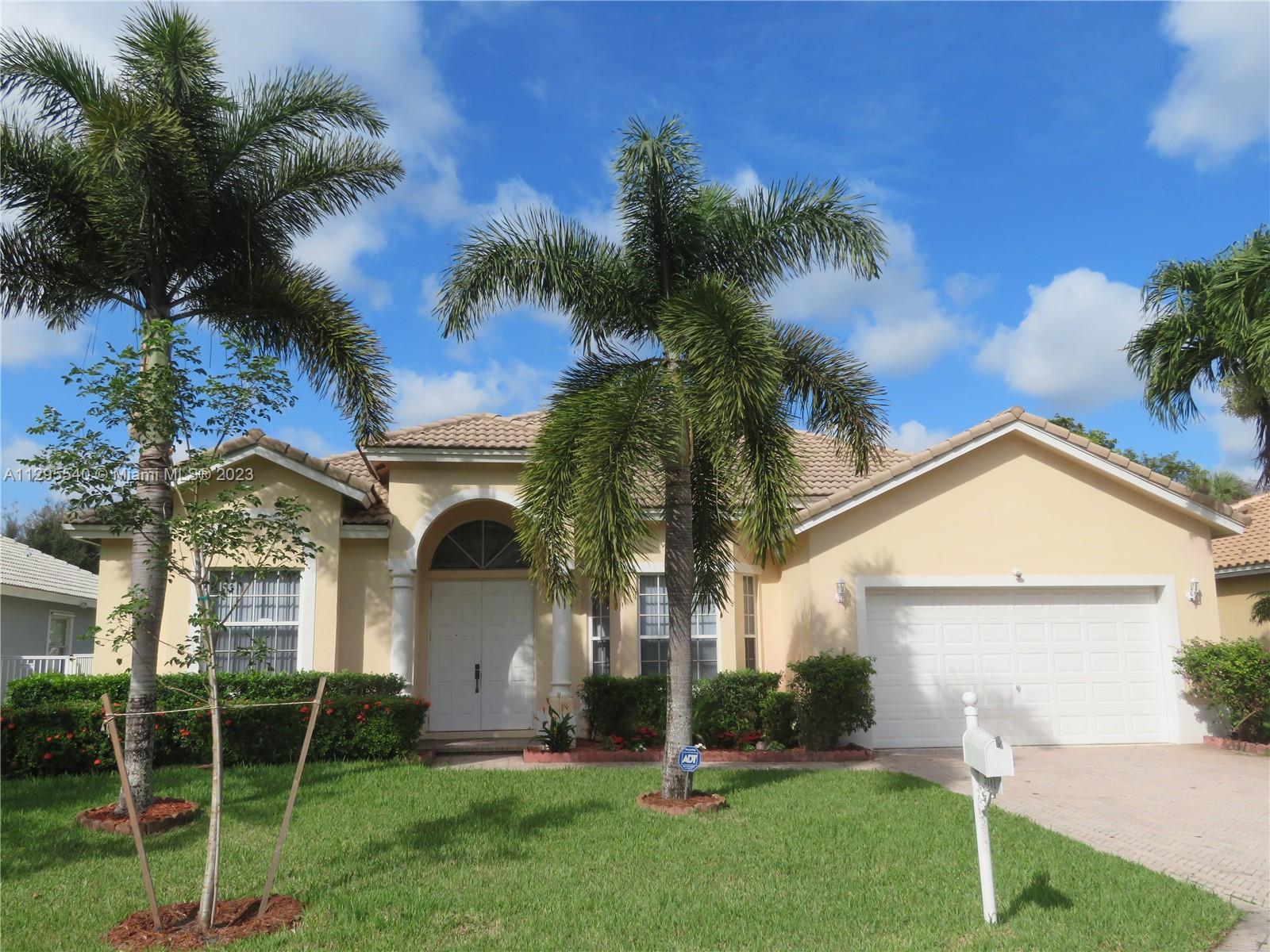 5181 NW 50th Ter, Coconut Creek FL 33073 photo 2