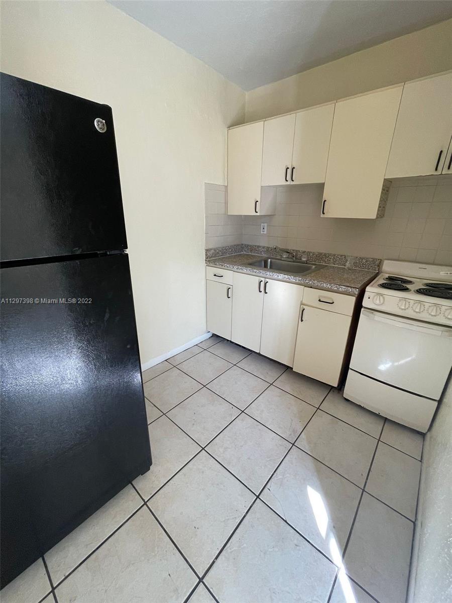 3610 Grand Ave # 3, Miami FL 33133 photo 4