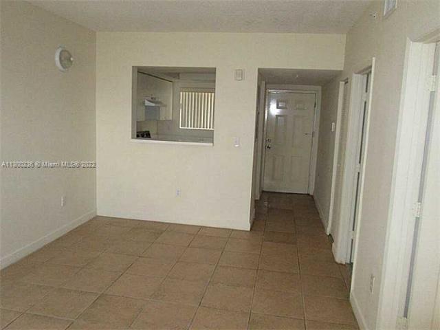 Miami, FL 33157 photo 4