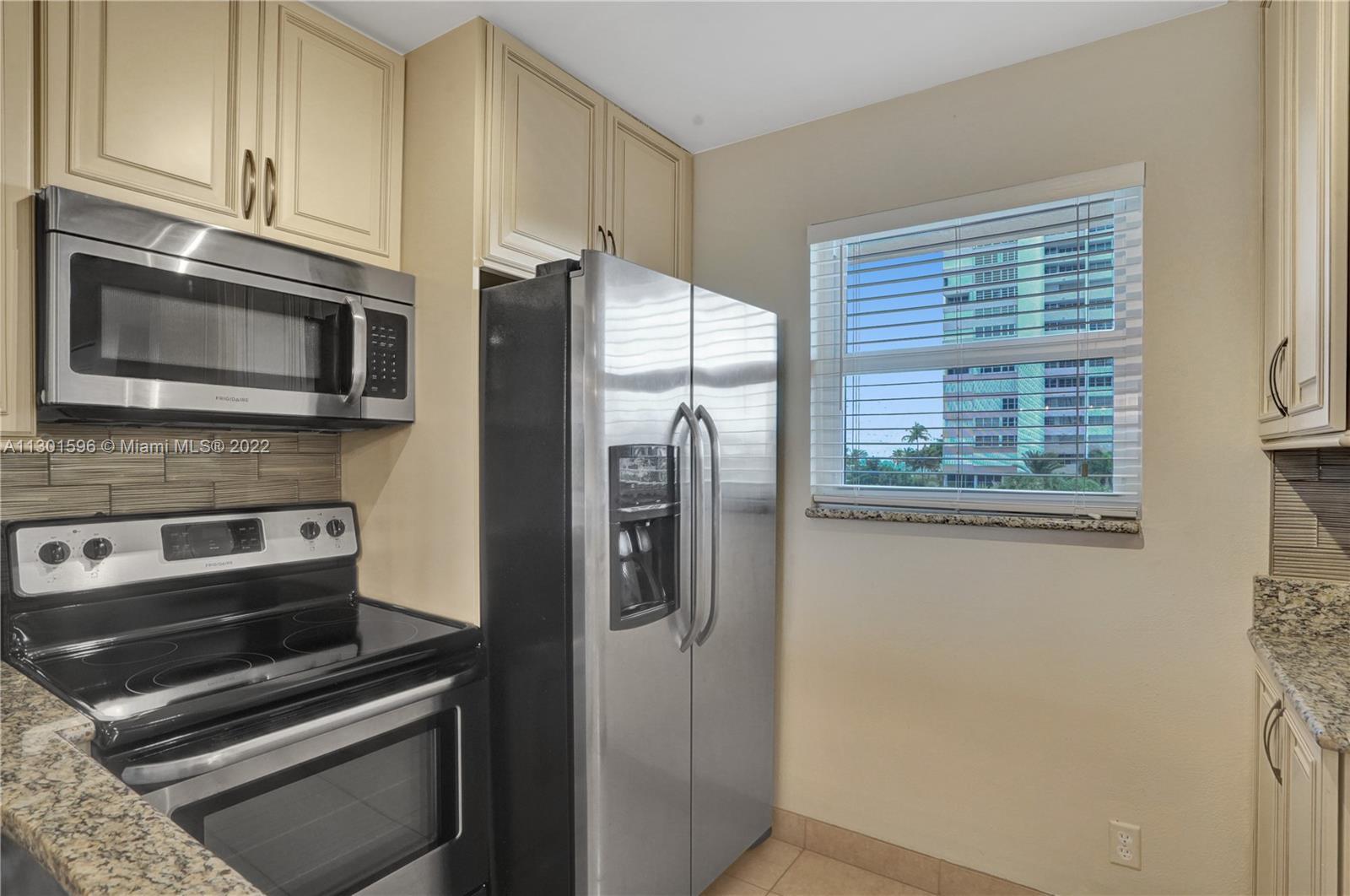 1391 S Ocean Blvd # 406, Pompano Beach FL 33062 photo 5