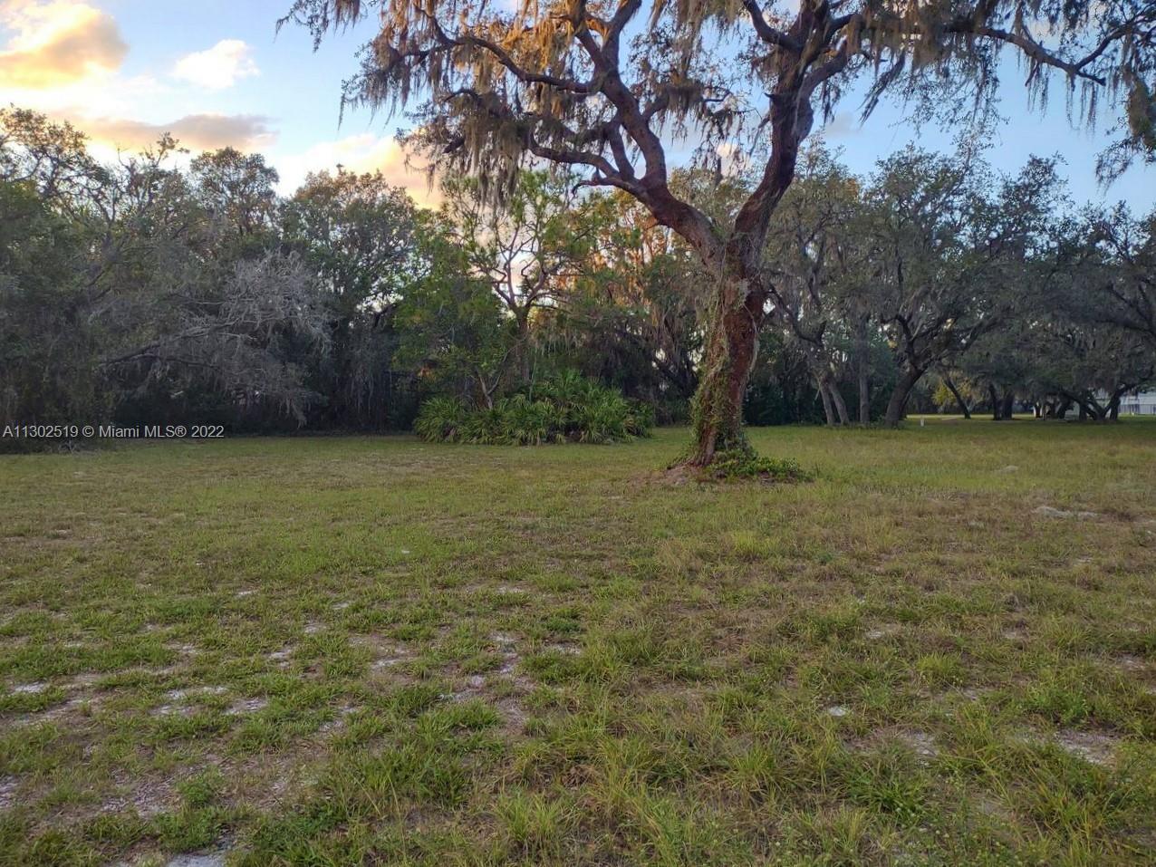 6025 Edgewater Terrace, Sebring FL 33876