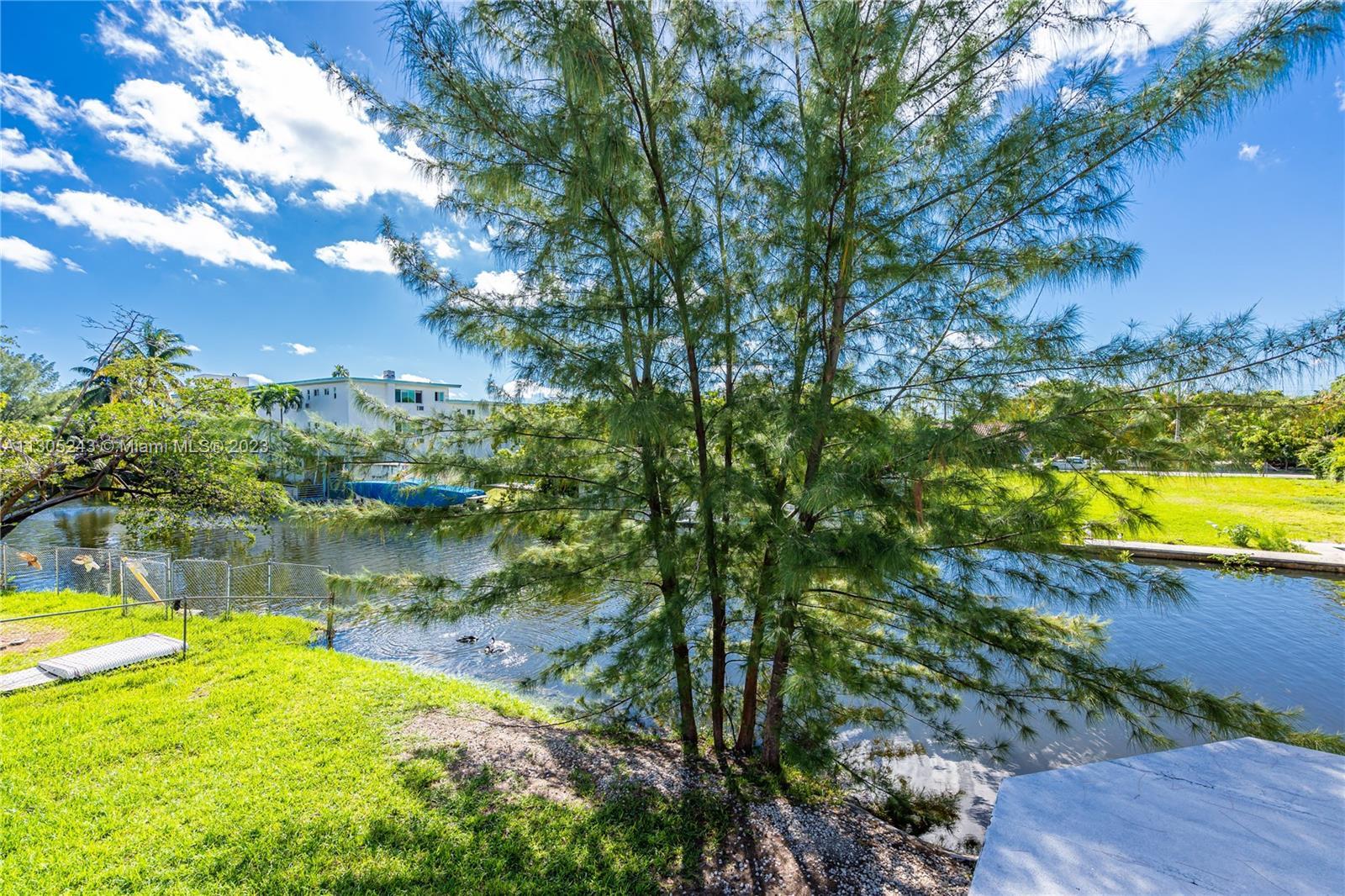 500 NE 78th St, Miami FL 33138 photo 4