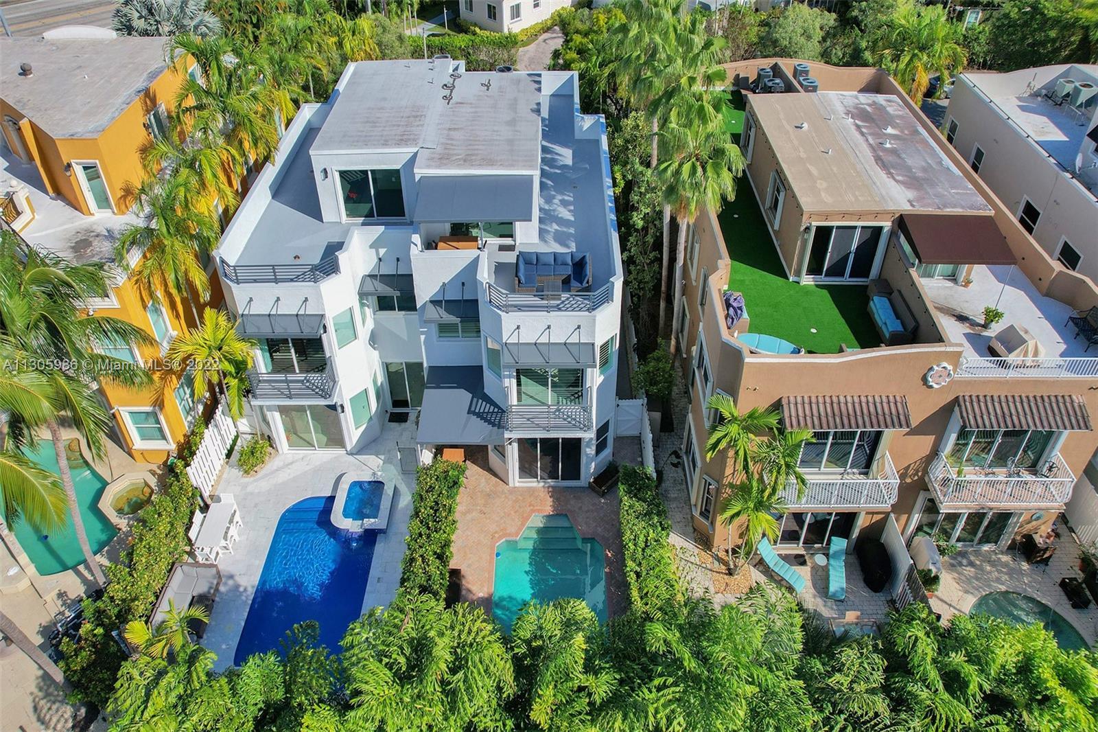 453 SW 5th Ave, Fort Lauderdale FL 33315 photo 4