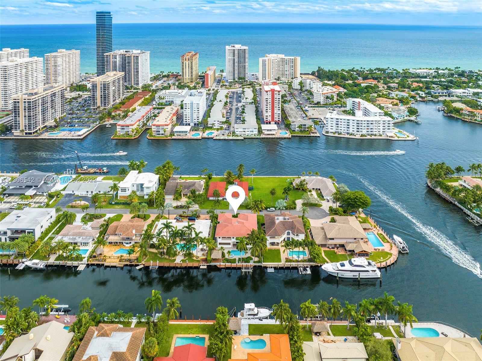 636 PALM DRIVE, Hallandale Beach FL 33009 photo 2