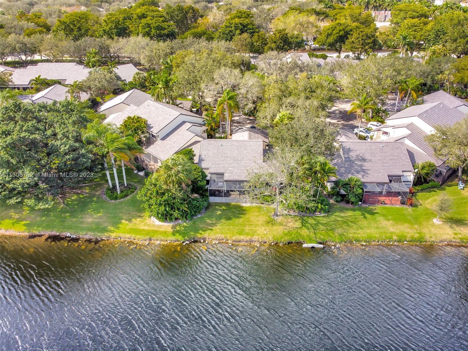 360 NW 97th Ave # 360, Plantation FL 33324 photo 2