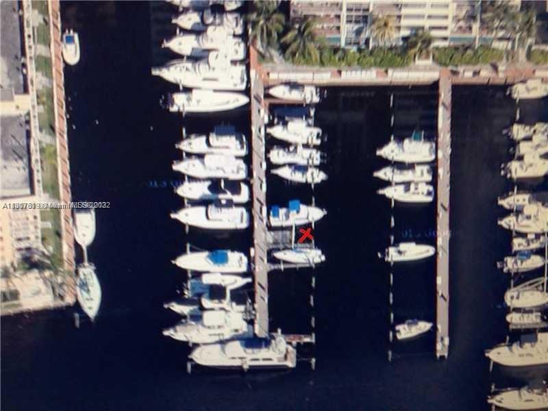1700 NW N River Dr, Miami FL 33125 photo 4