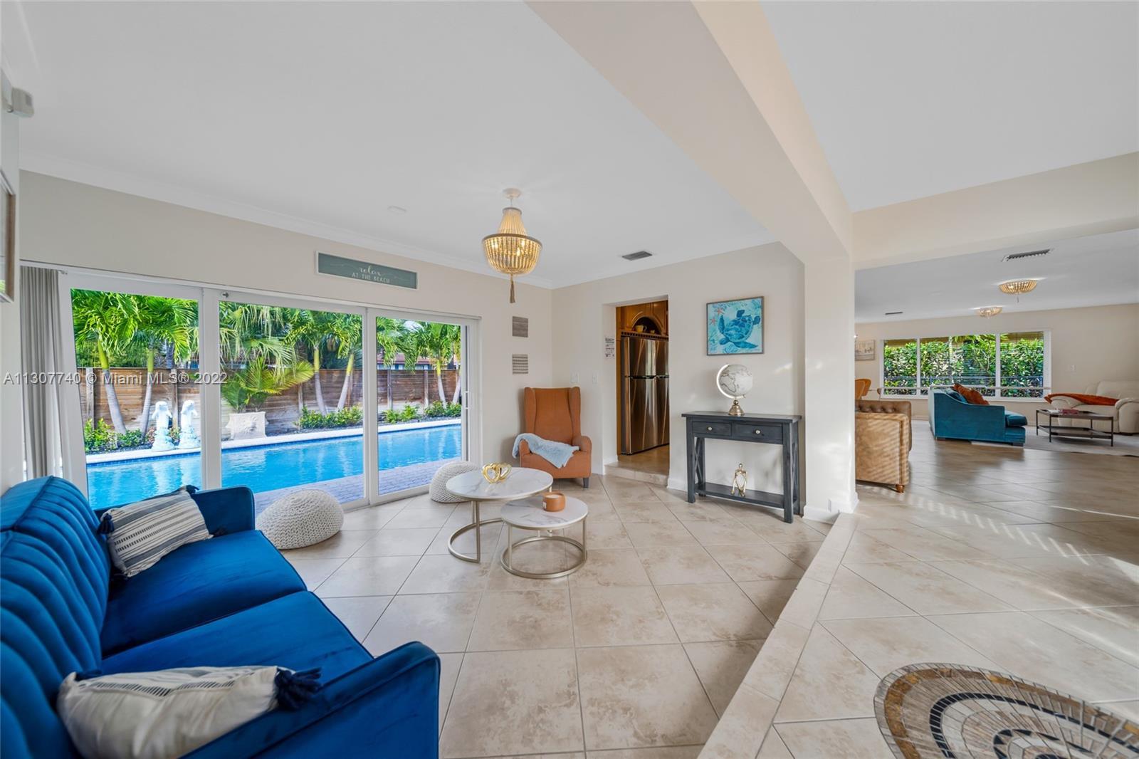 3320 NE 18th Ter, Oakland Park FL 33306 photo 3