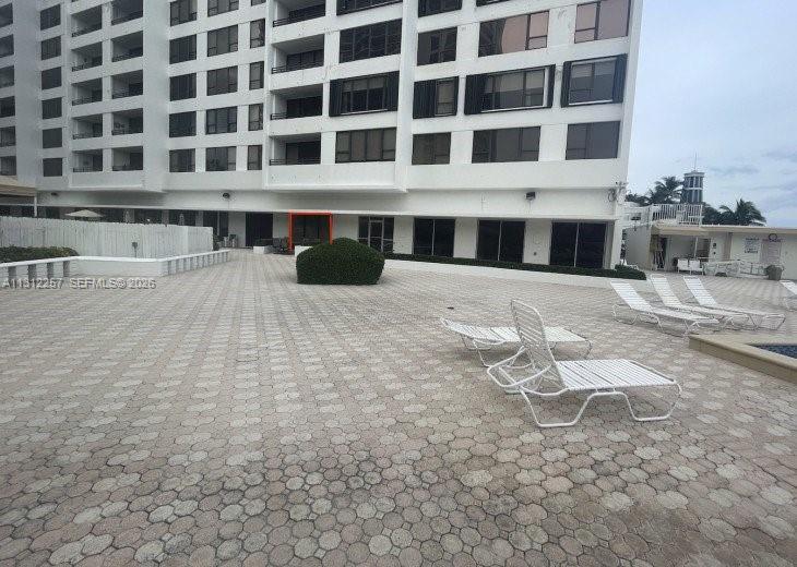 3505 S Ocean Dr # 108, Hollywood FL 33019
