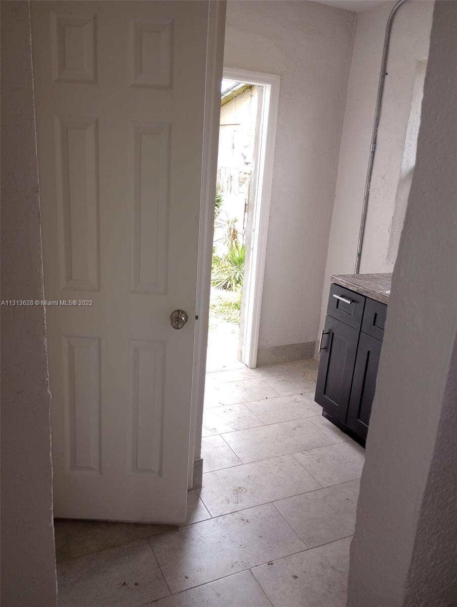1241 W Dr Martin Luther King Jr Blvd W # 5, Belle Glade FL 33430 photo 3