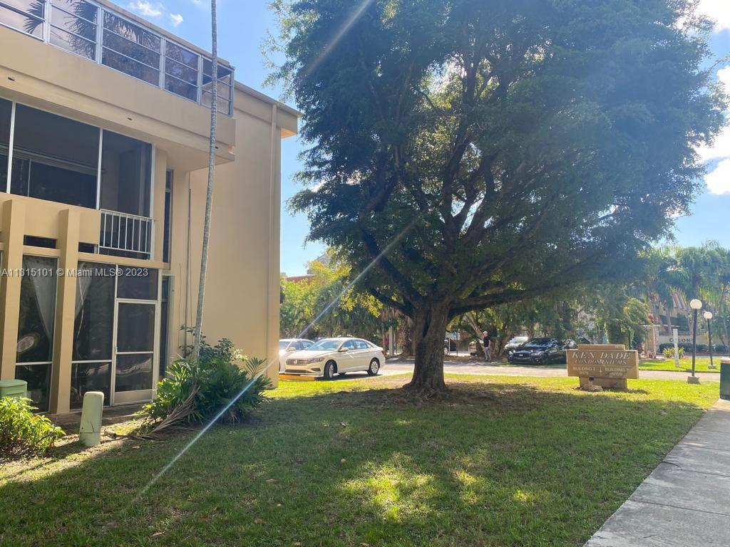 9175 SW 77th Ave # 208, Miami FL 33156 photo 3