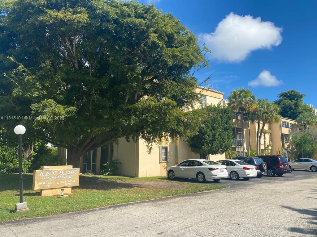 9175 SW 77th Ave # 208, Miami FL 33156 photo 4