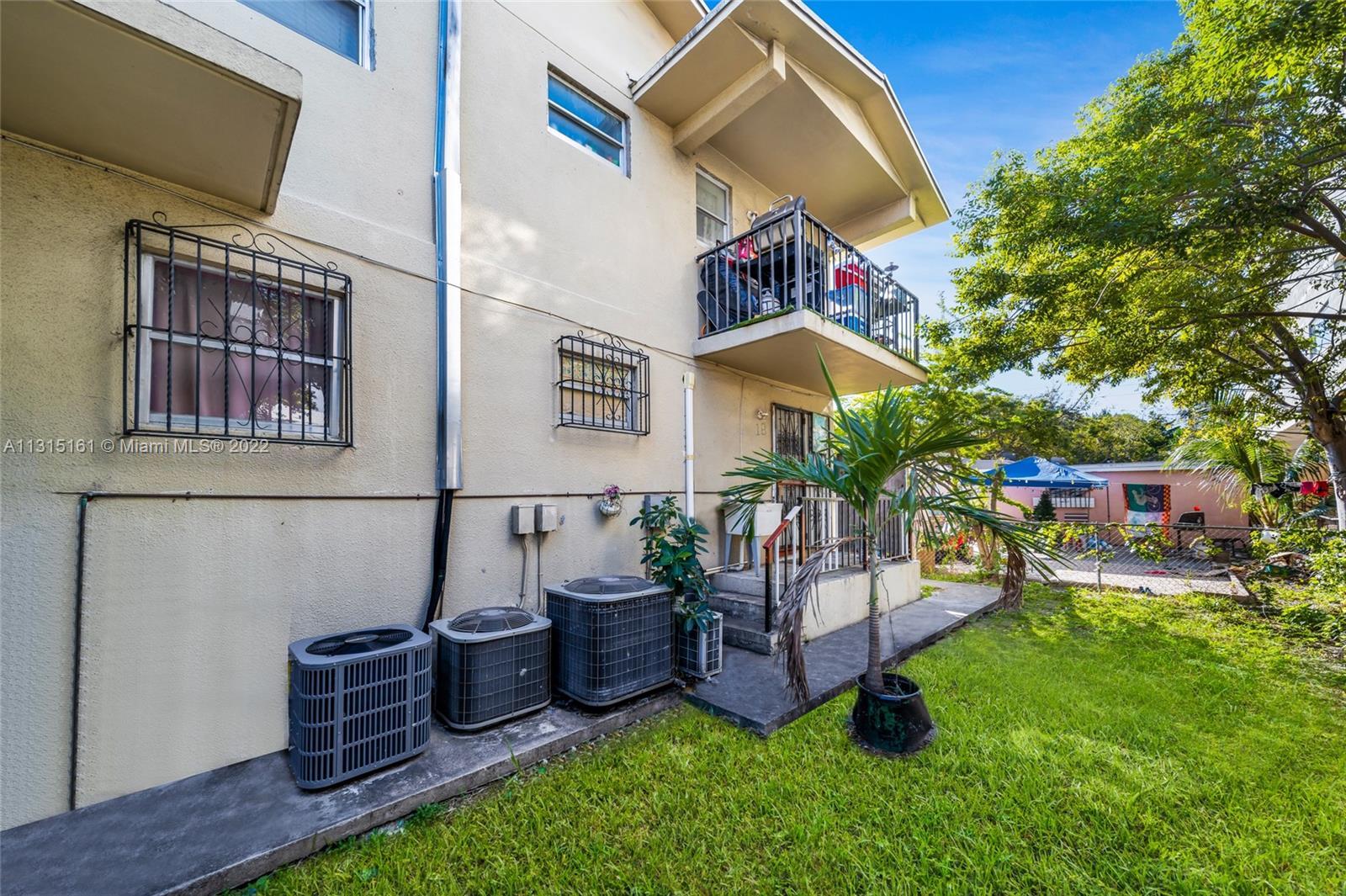 120 NW 10th Ave, Miami FL 33128 photo 3