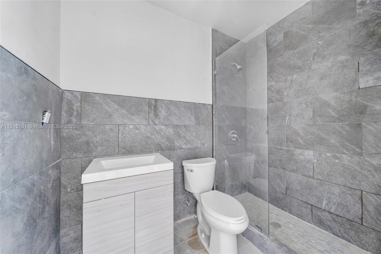 120 NW 10th Ave, Miami FL 33128 photo 4