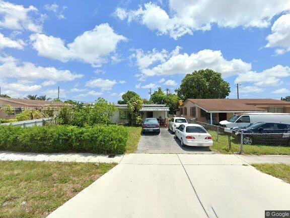 3667 E 2nd Ave, Hialeah FL 33013