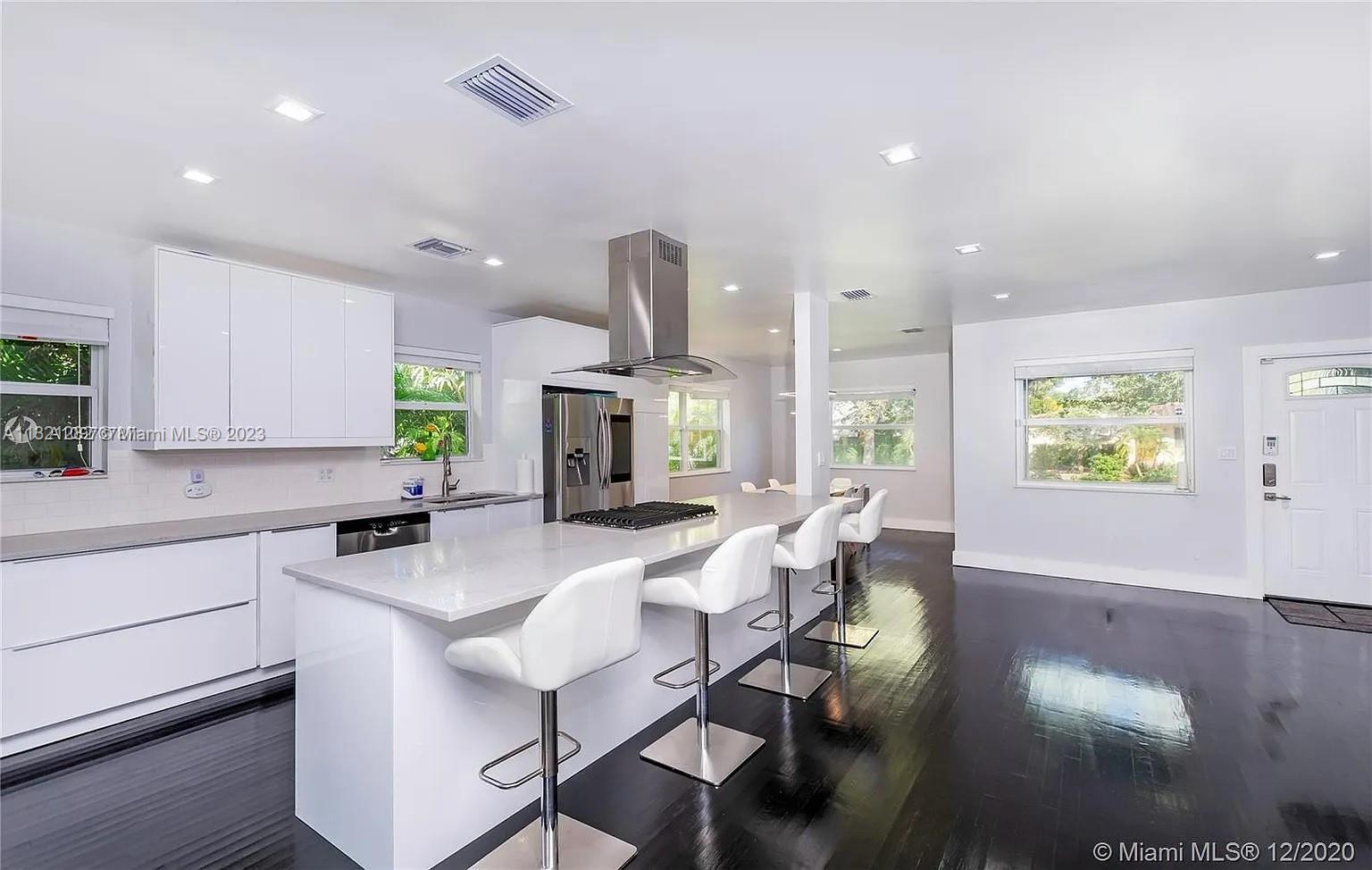 1644 Washington St # 0, Hollywood FL 33020 photo 3