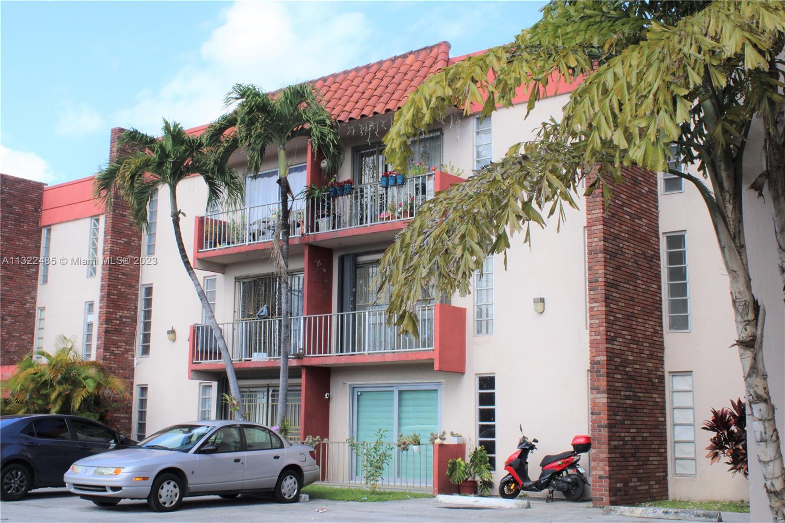 2385 NW 11th St # B21, Miami FL 33125 photo 2