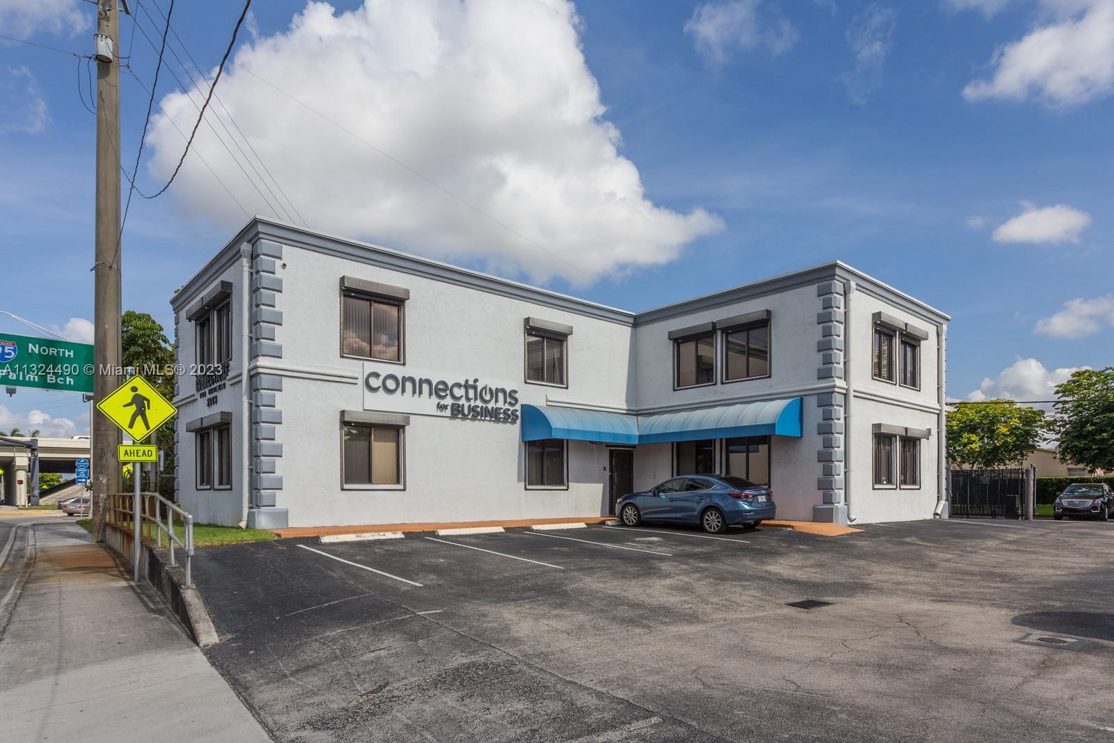 2843 Pembroke Rd, Hollywood FL 33020
