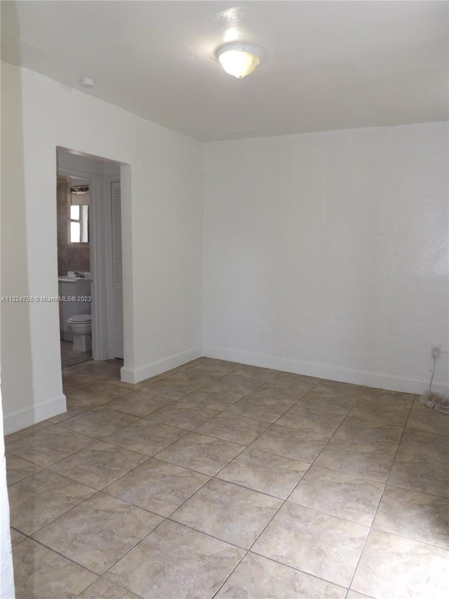 225 NW 16th St # 3, Miami FL 33136 photo 4