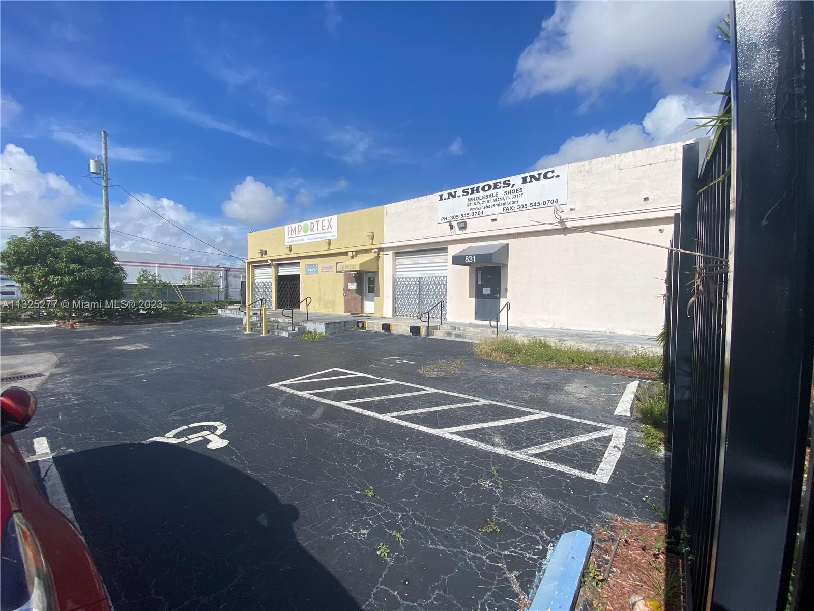 833 NW 21st ST, Miami FL 33127 photo 2