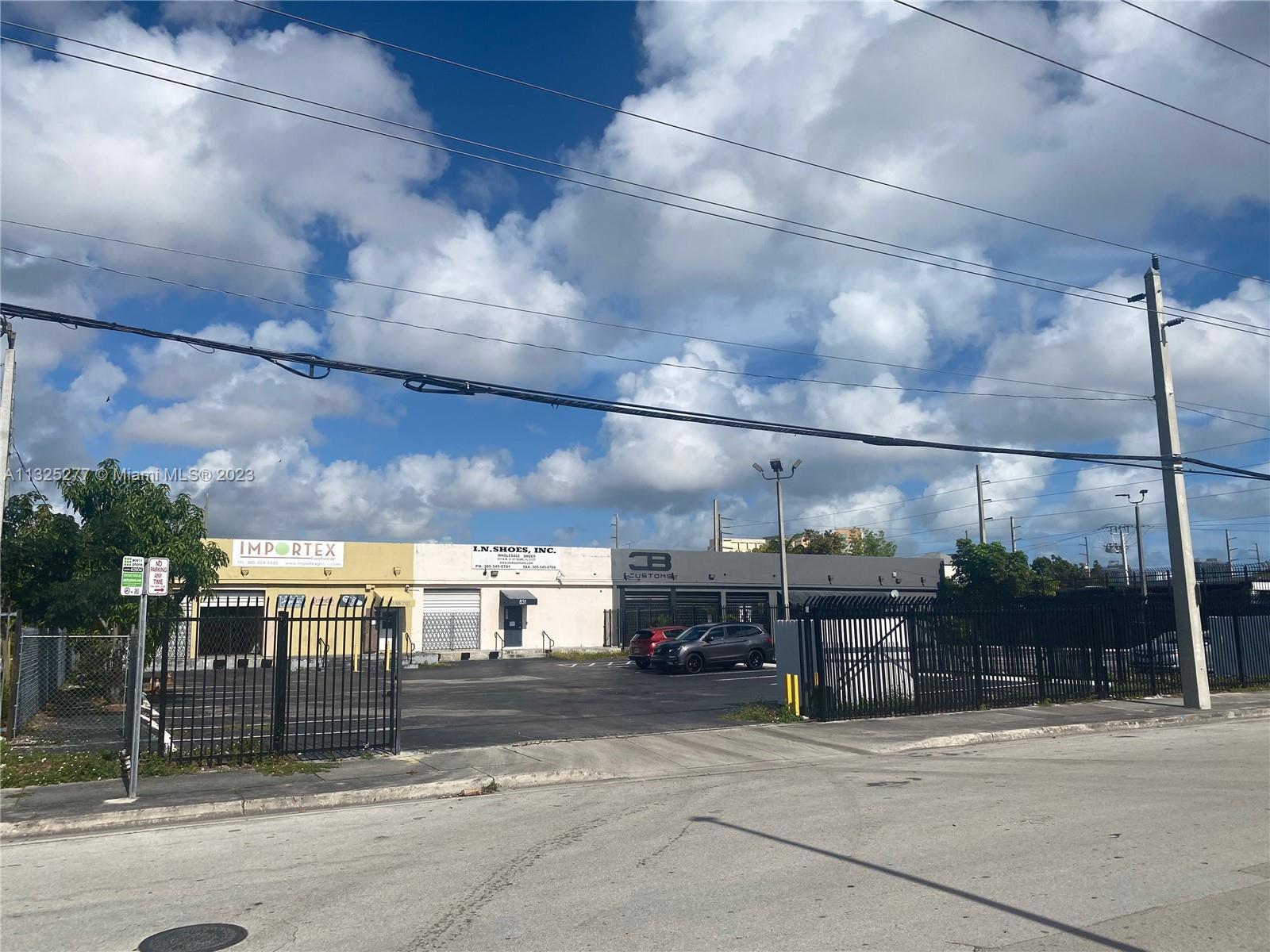 833 NW 21st ST, Miami FL 33127 photo 3