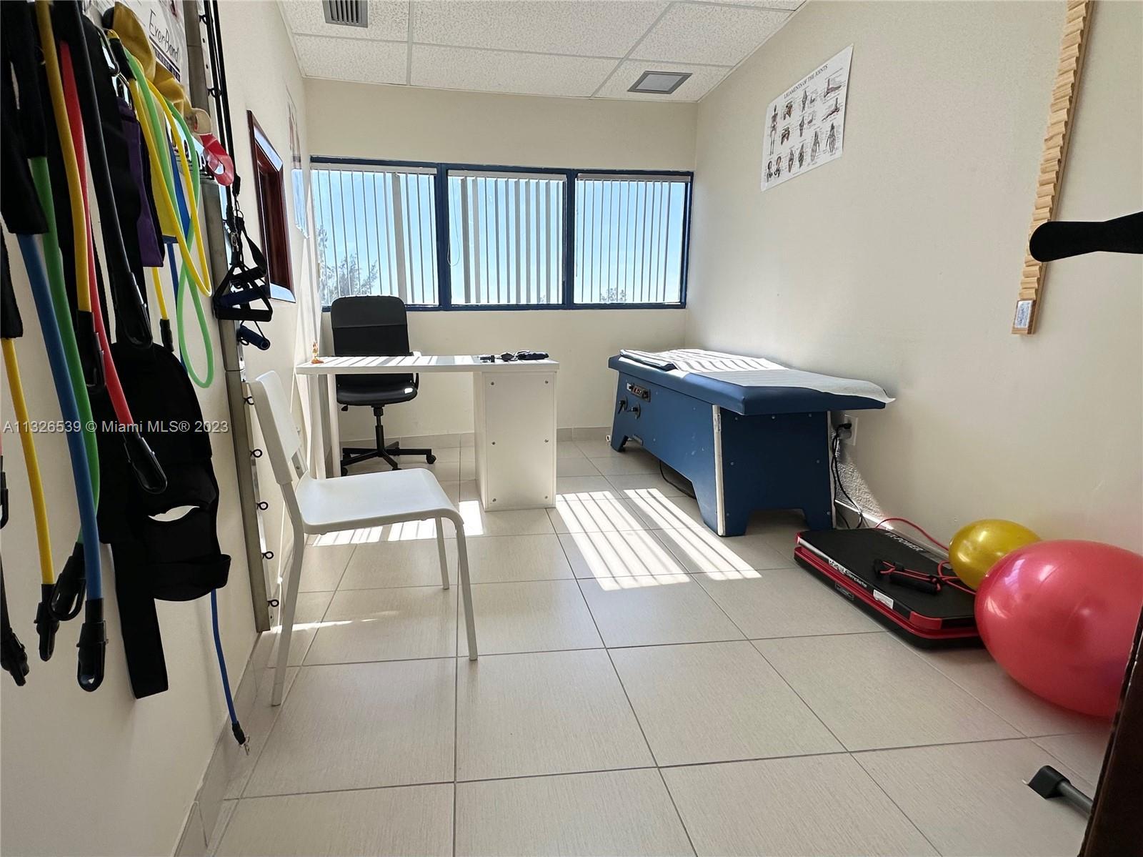 9600 NW 25th St # 5B, Doral FL 33172 photo 2