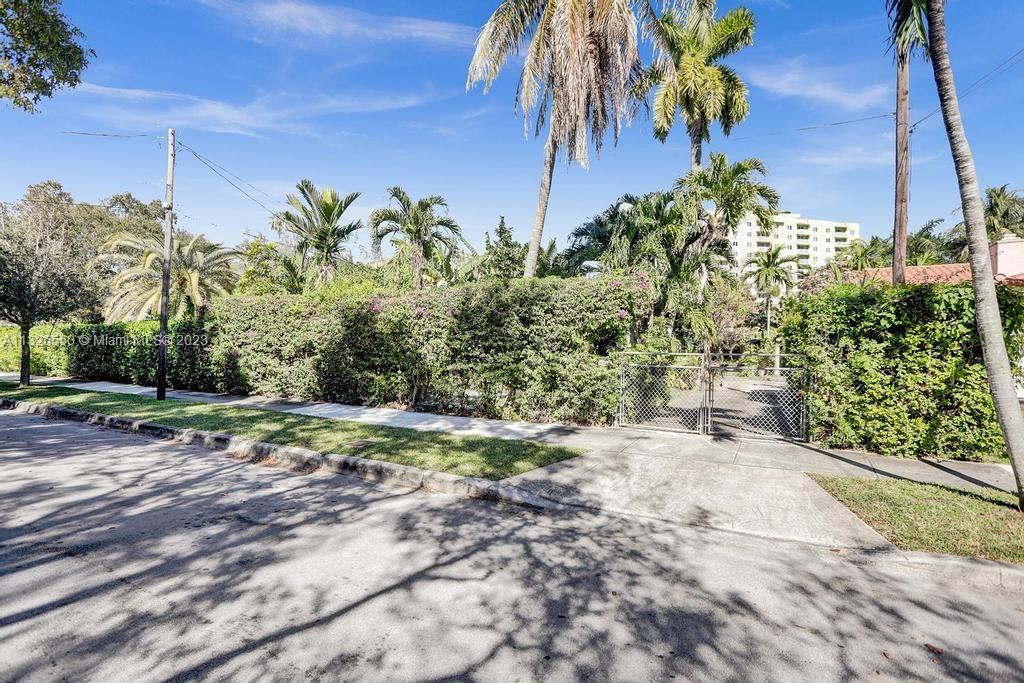 951 NW 7th St Rd, Miami FL 33136 photo 5