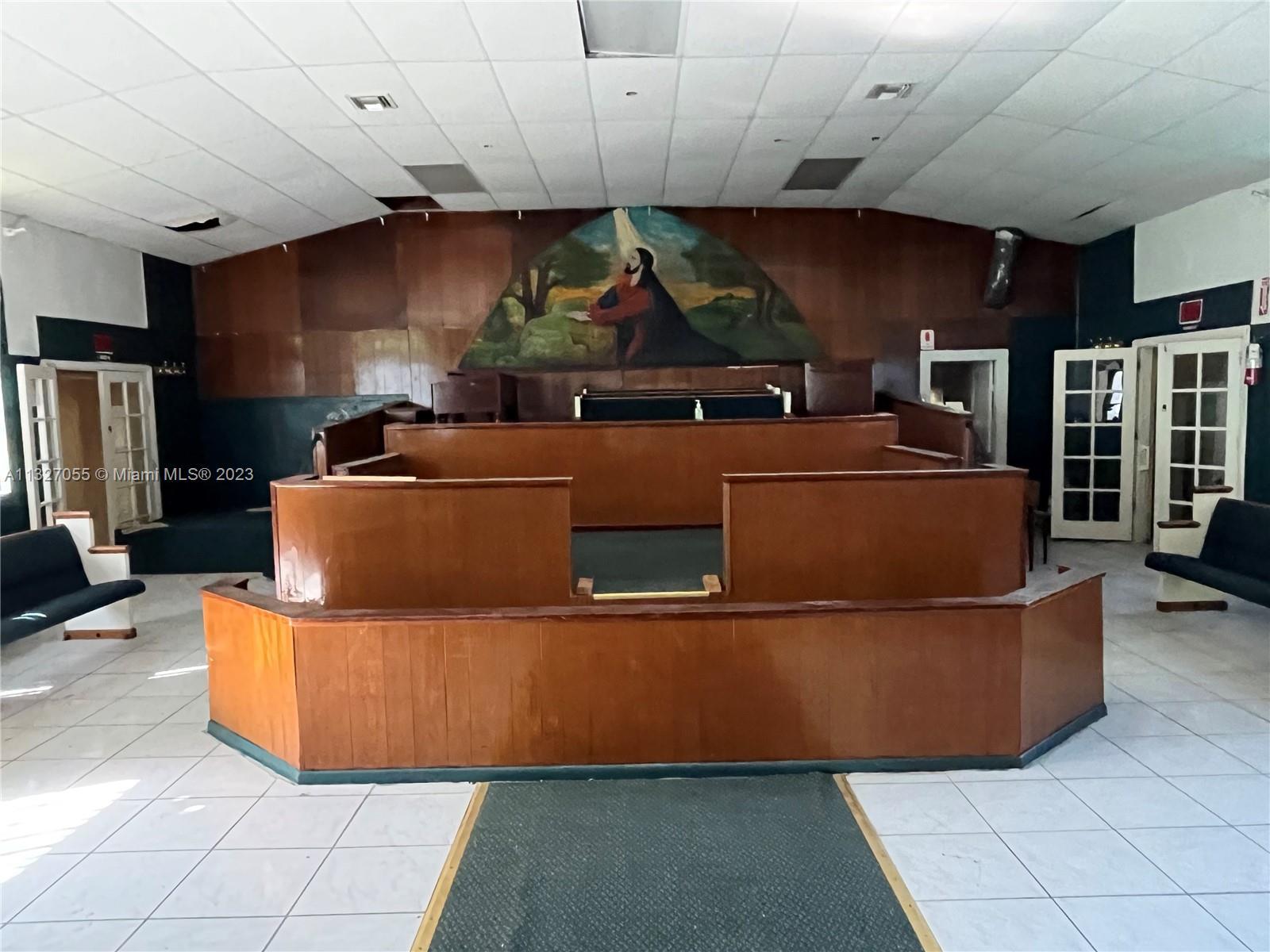 1750 NW 1st Court, Miami FL 33136 photo 3