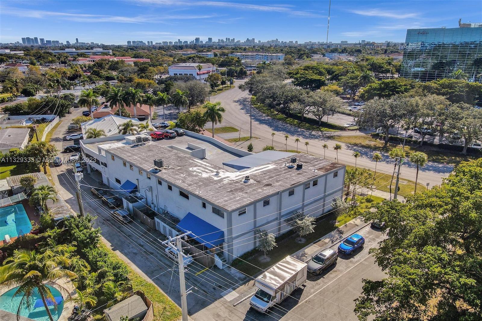 3911 Hollywood Blvd, Hollywood FL 33021 photo 5