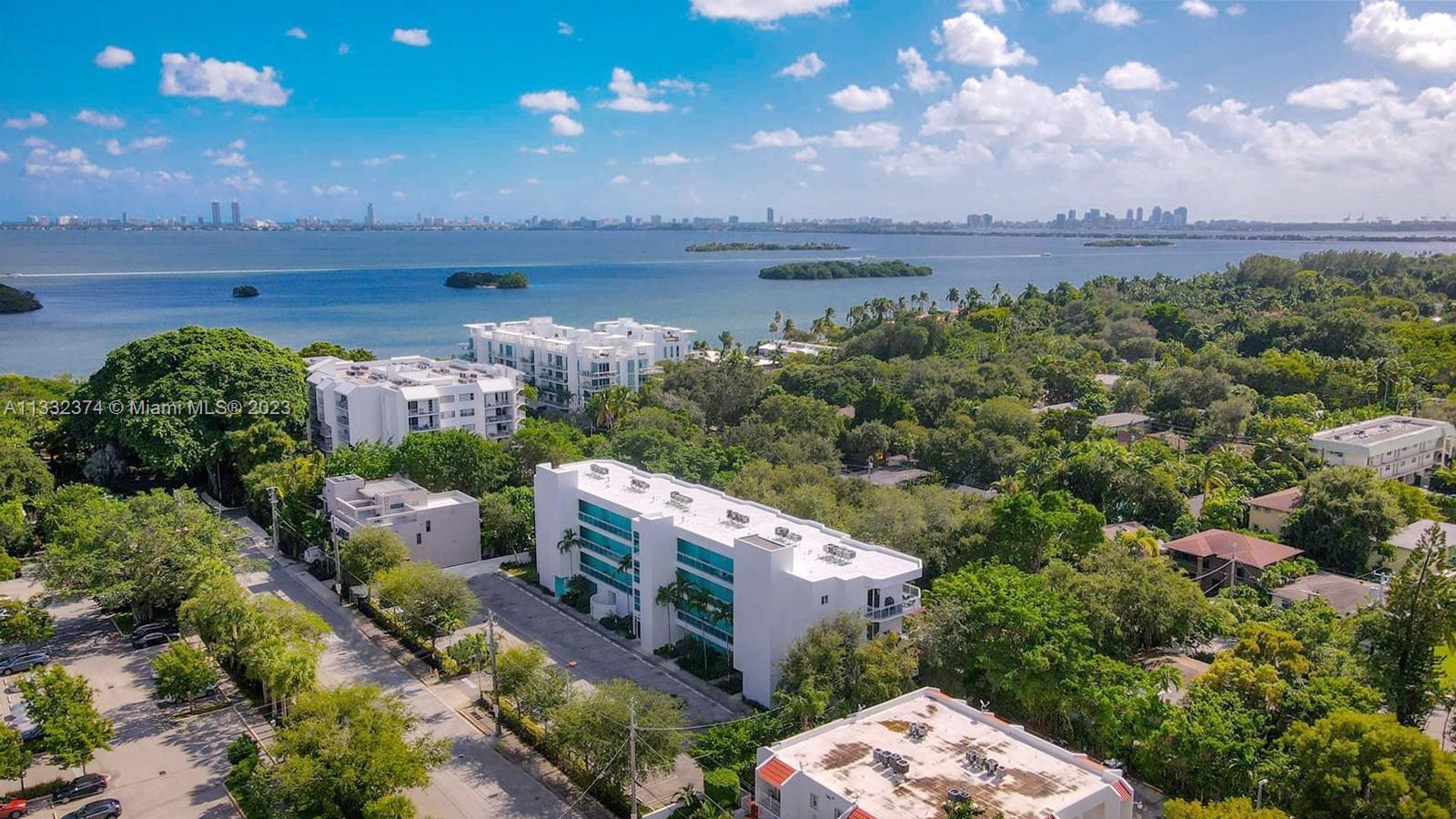 652 NE 63rd St # 305, Miami FL 33138