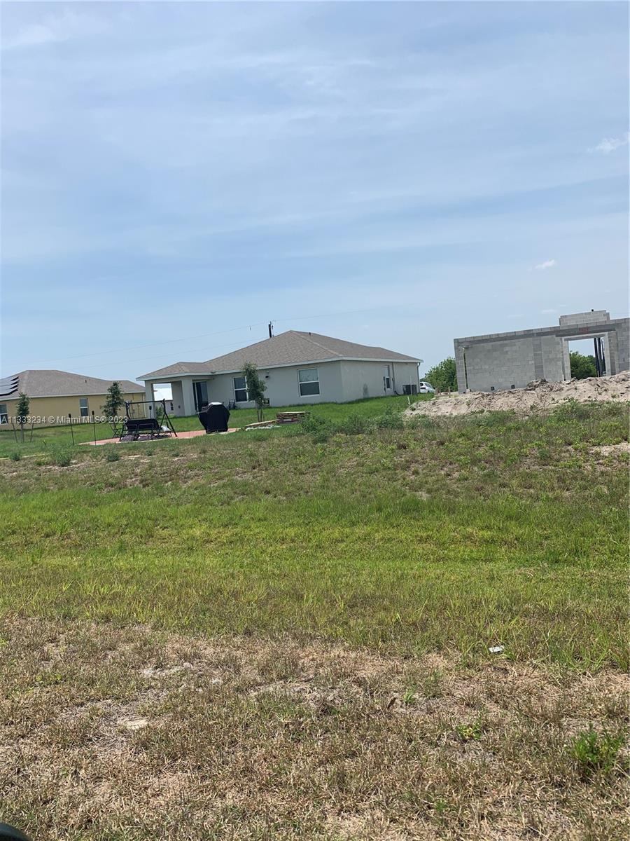 122 Carousel Ave., La Belle FL 33935 photo 3