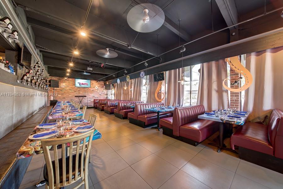 Restaurant For Sale in Kendall across from Miami Dade College, Miami FL 33176 photo 2