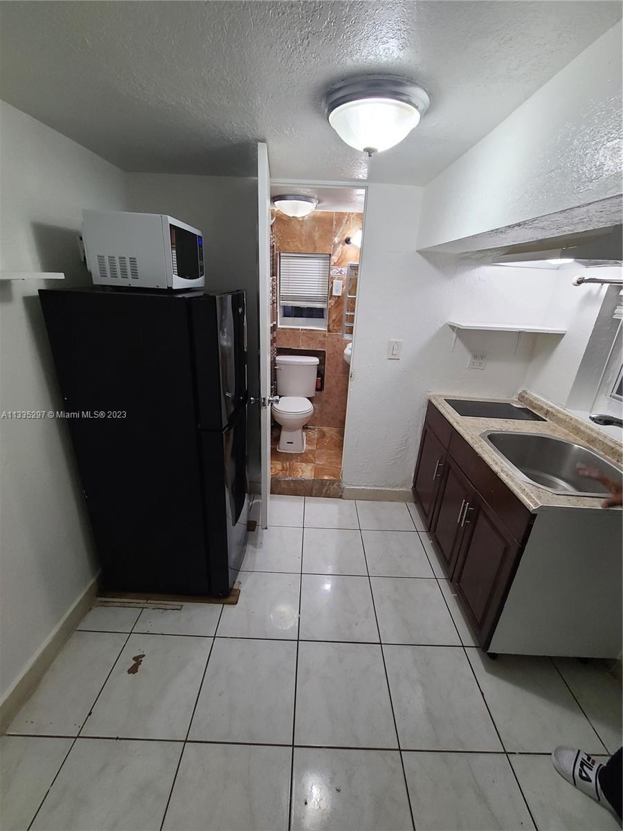 3911 NW 2nd St # 2, Miami FL 33126 photo 5