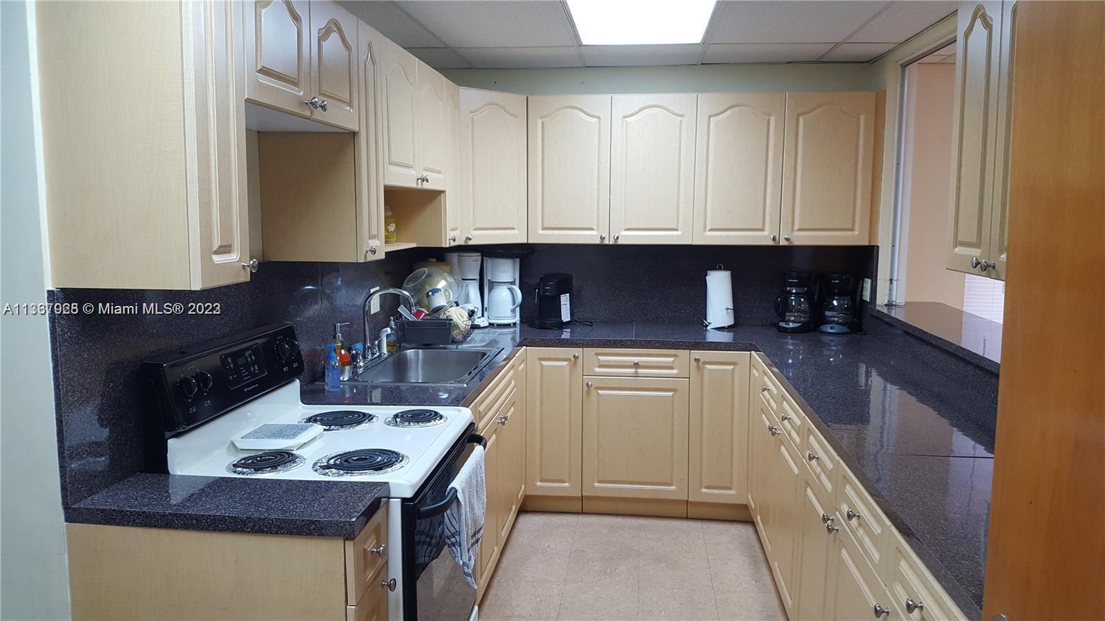 490 E 50th St, Hialeah FL 33013 photo 5