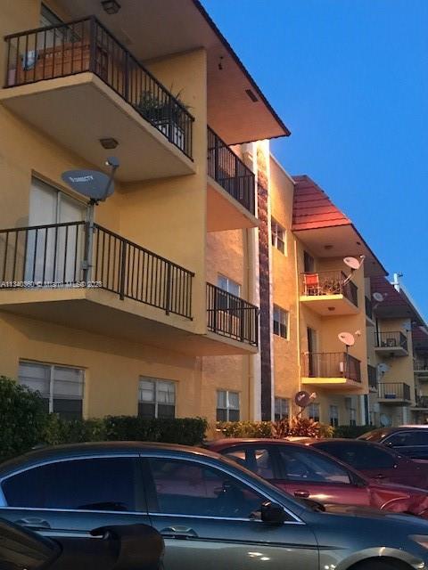 5100 SW 41st St # 109, Pembroke Park FL 33023 photo 2
