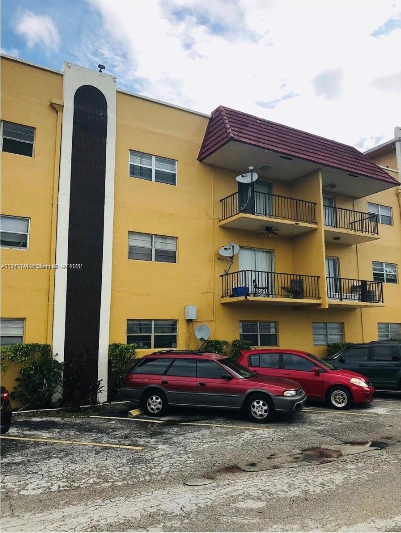 5100 SW 41st St # 311, Pembroke Park FL 33023