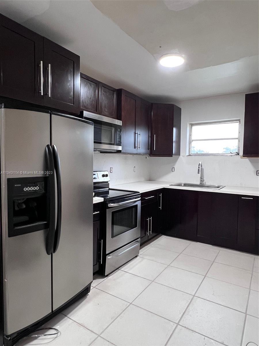 540 NW 14th St, Florida City FL 33034